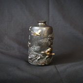 銅製金象嵌花瓶