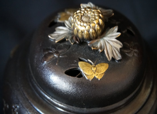 銅製金銀象嵌香炉